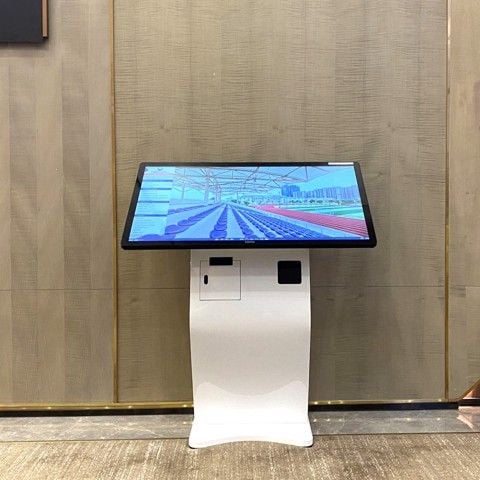 KIOSK tra cứu thông tin COMQ Q-KIOSK 4385TMT